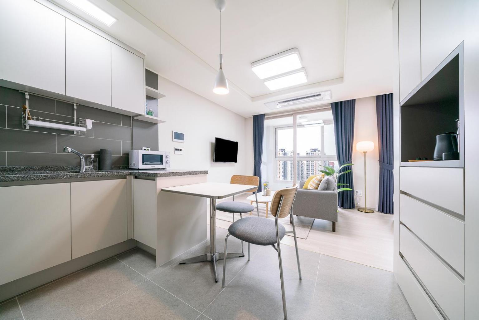 Urbanstay Songdo Moonlight Park Incheon Bagian luar foto