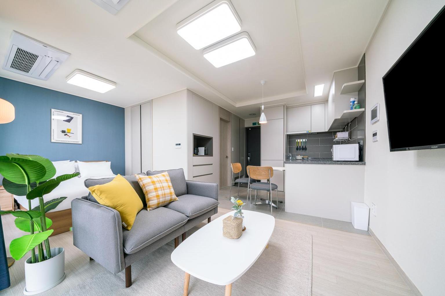 Urbanstay Songdo Moonlight Park Incheon Bagian luar foto