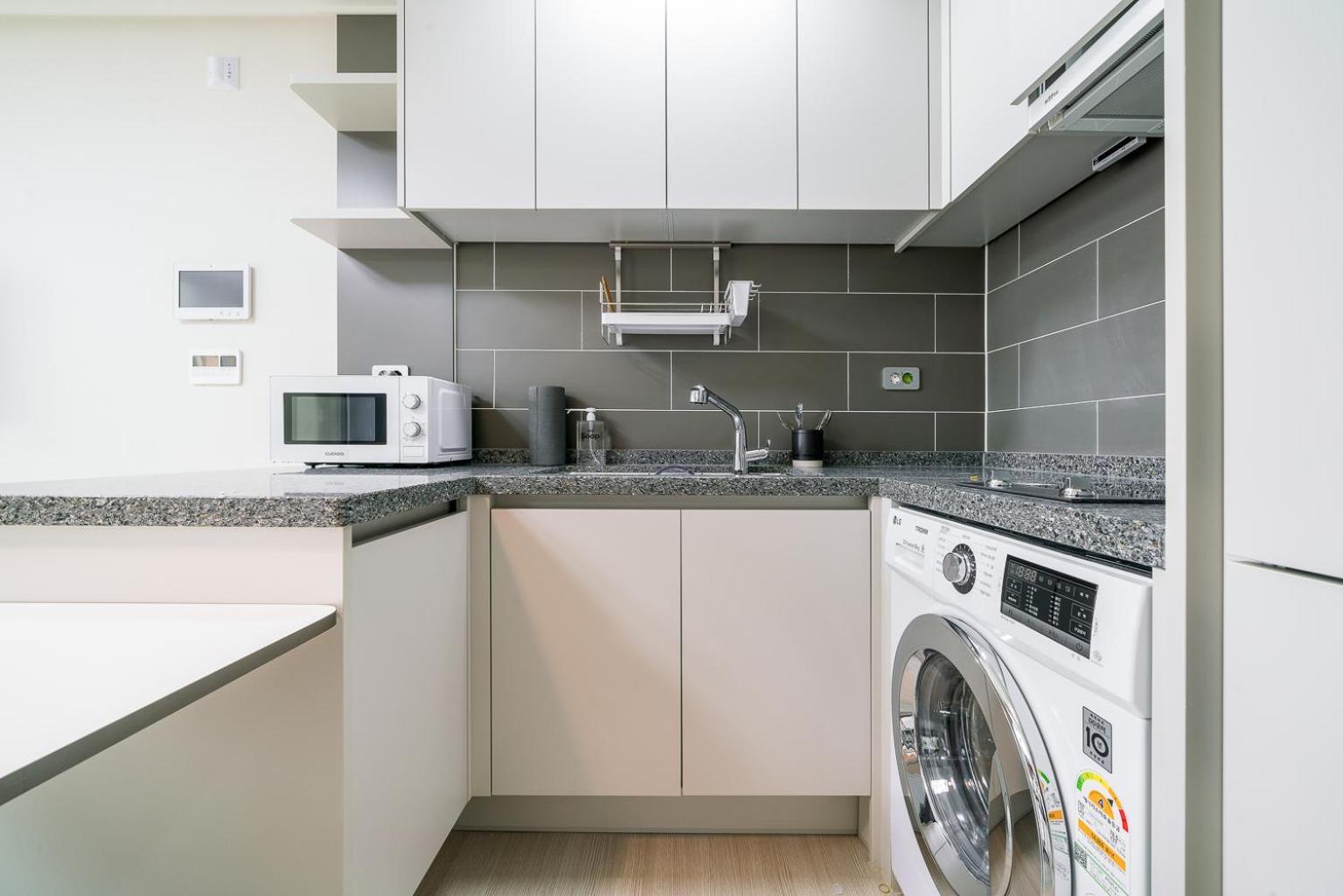 Urbanstay Songdo Moonlight Park Incheon Bagian luar foto
