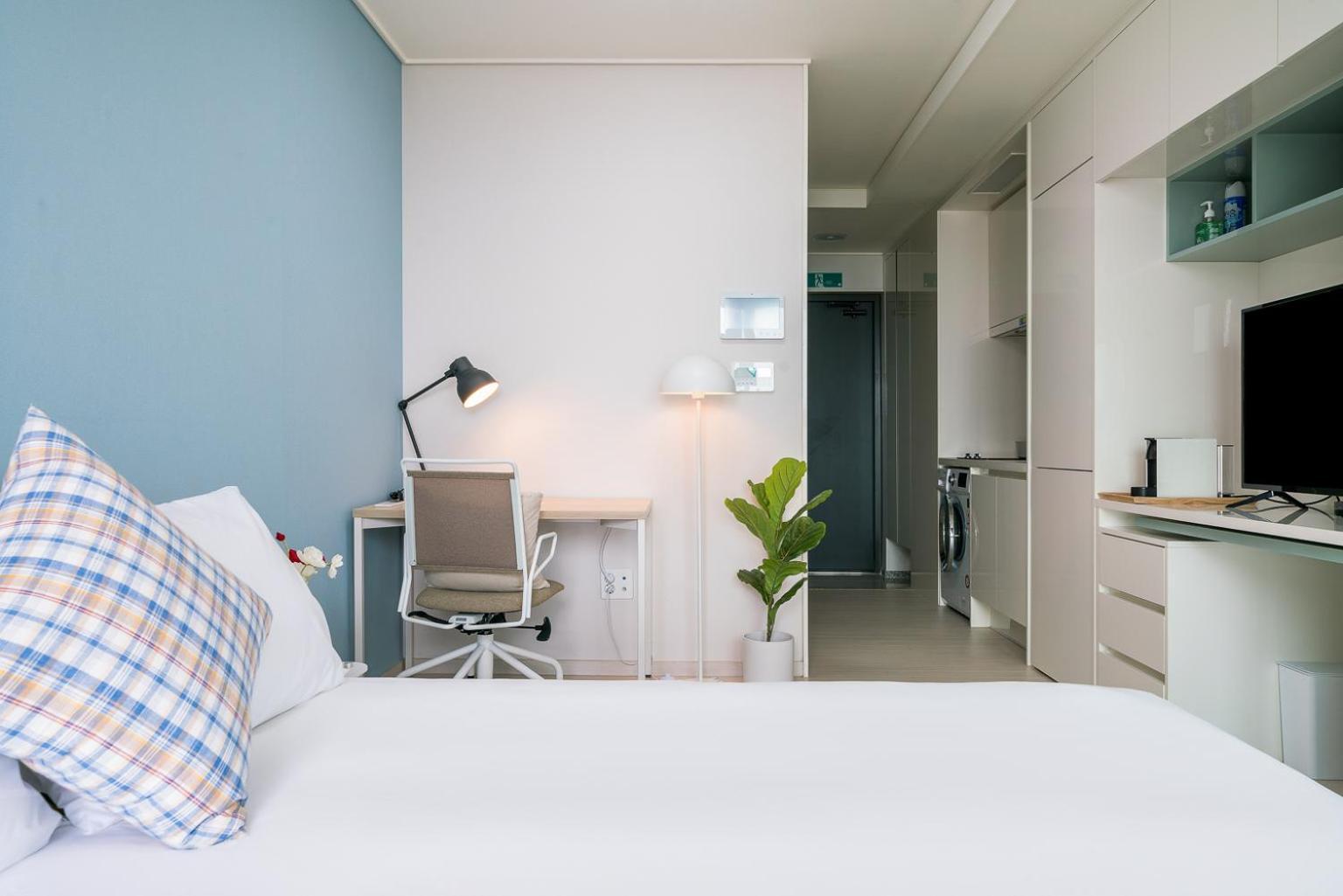 Urbanstay Songdo Moonlight Park Incheon Bagian luar foto