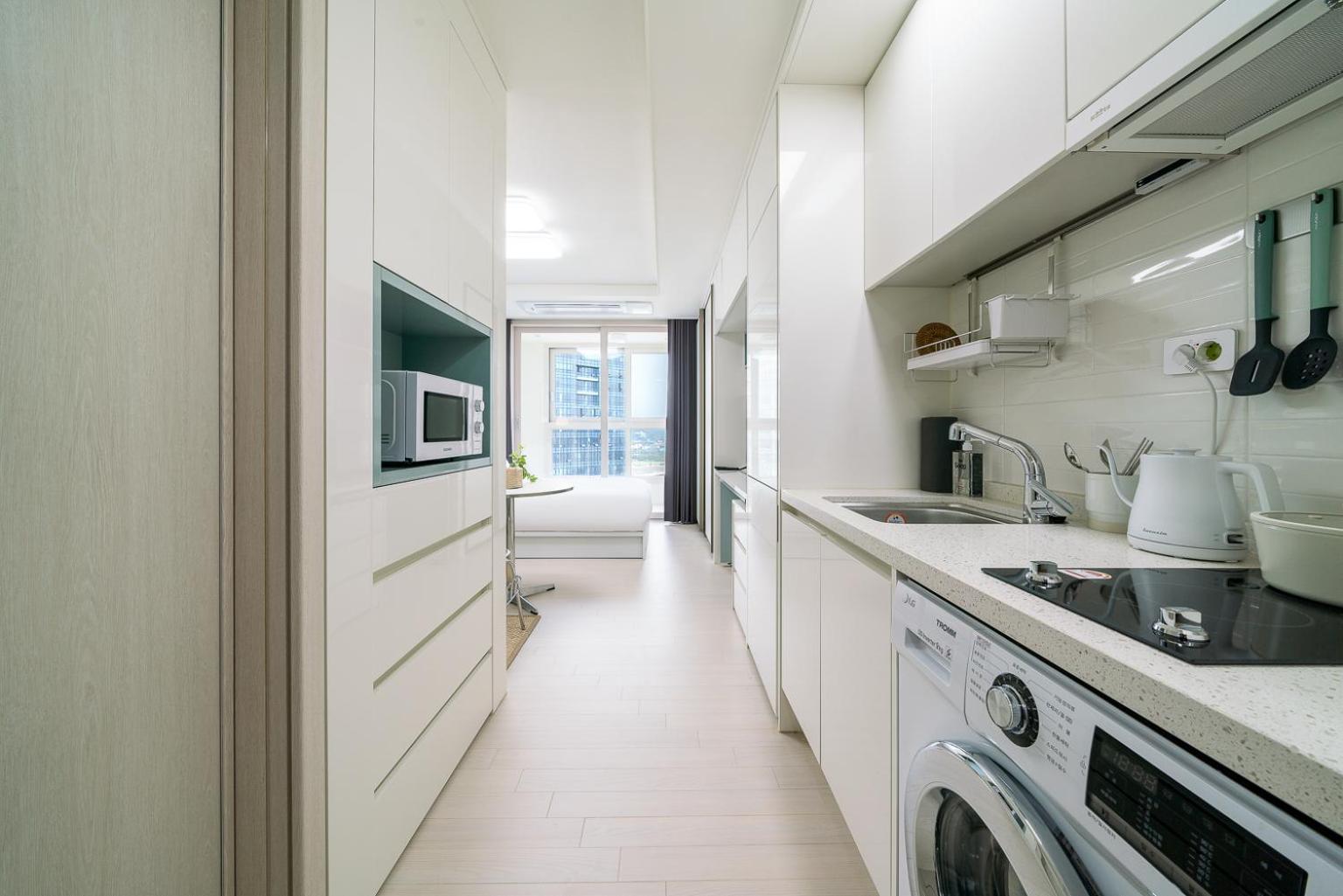 Urbanstay Songdo Moonlight Park Incheon Bagian luar foto