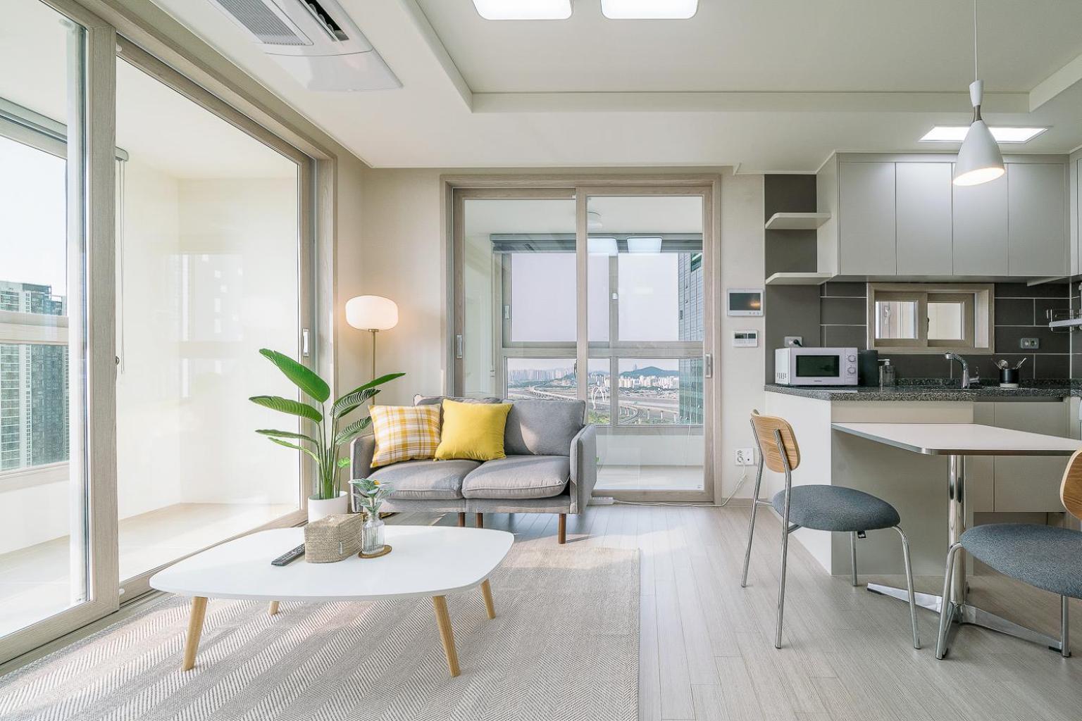 Urbanstay Songdo Moonlight Park Incheon Bagian luar foto