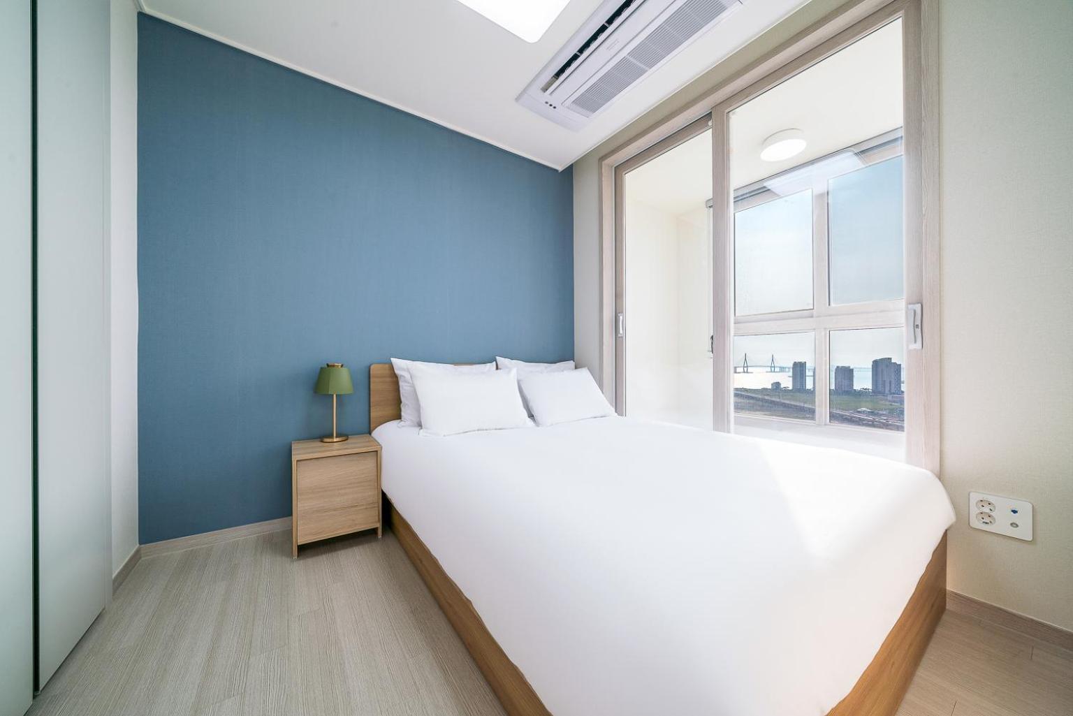 Urbanstay Songdo Moonlight Park Incheon Bagian luar foto